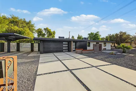 Exterior - 1417 W Glenn Dr, Phoenix, AZ 85021 photo 10 of 13