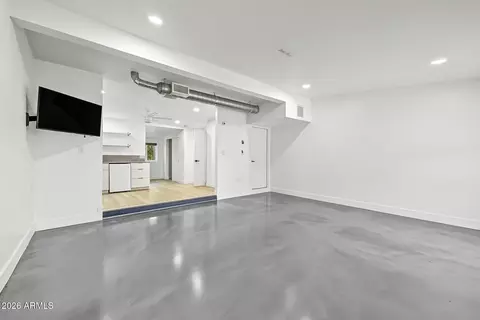 Living - 1417 W Glenn Dr, Phoenix, AZ 85021 photo 5 of 7