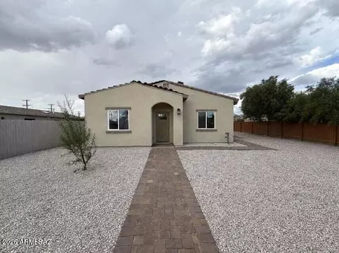 822 W Florence St, Tucson, AZ 85705