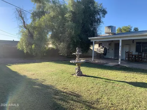 Exterior - 223 E Geneva Dr, Tempe, AZ 85282 photo 4 of 6