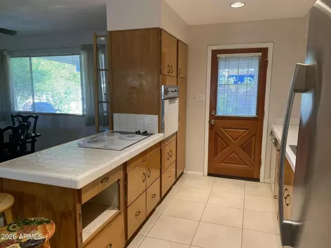 Kitchen - 223 E Geneva Dr, Tempe, AZ 85282 photo 1 of 1