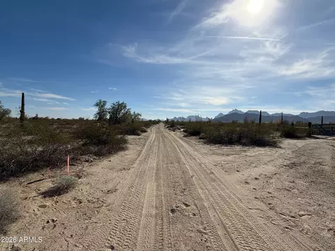 1280 N 557th Ave #131, Tonopah, AZ 85354