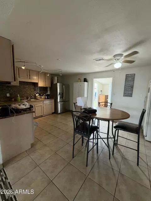 Kitchen - 6213 W Berkeley Rd, Phoenix, AZ 85035 photo 1 of 1