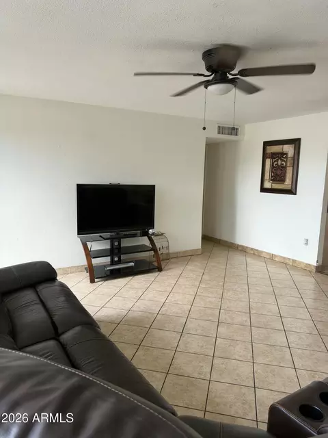 Living - 6213 W Berkeley Rd, Phoenix, AZ 85035 photo 2 of 3