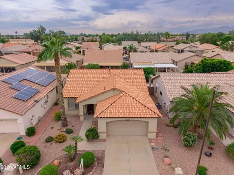 18049 W Fairway Dr, Surprise, AZ 85374