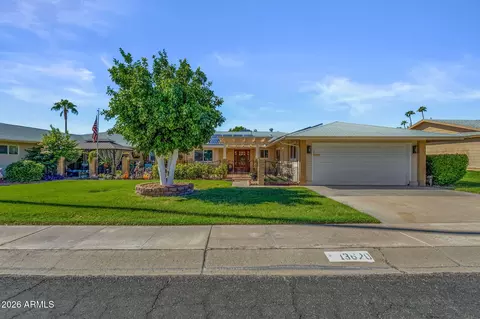 13620 N Hawthorn Dr, Sun City, AZ 85351