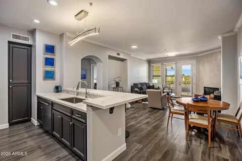 7601 E Indian Bend Rd #3005, Scottsdale, AZ 85250