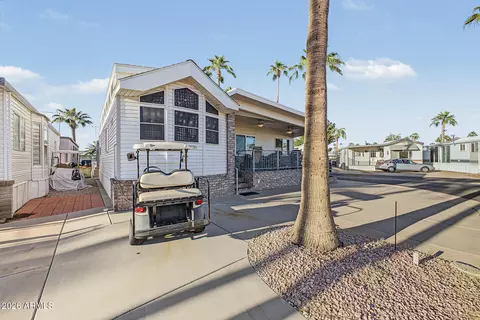 2256 W San Juan Cir, Apache Junction, AZ 85119 photo 2