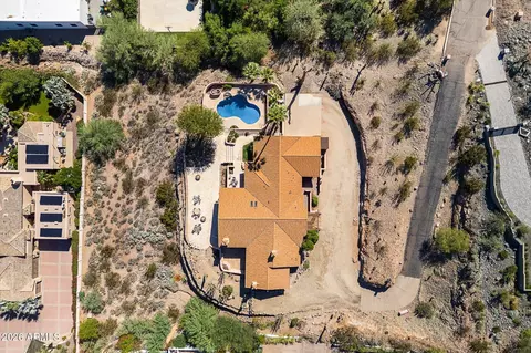 7600 N Moonlight Ln, Paradise Valley, AZ 85253