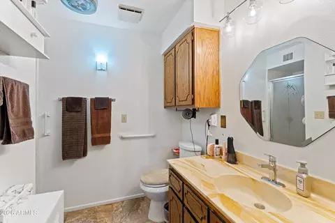 Bath - 4501 E Carol Ave, Mesa, AZ 85206 photo 1 of 4