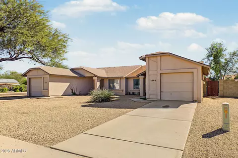 Exterior - 1949 E Sandra Ter, Phoenix, AZ 85022 photo 1 of 2