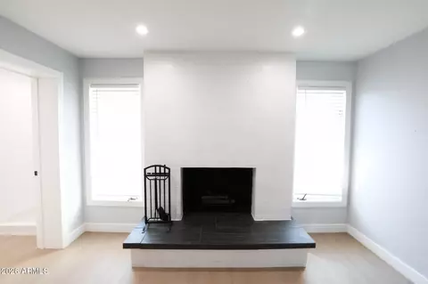Living - 623 E La Jolla Dr, Tempe, AZ 85282 photo 6 of 7
