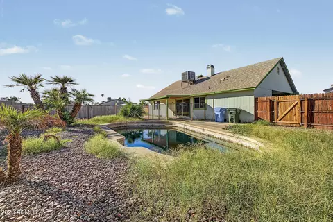 Exterior - 8717 W Clarendon Ave, Phoenix, AZ 85037 photo 7 of 7
