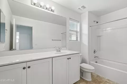 Bath - 2437 N 73rd Dr, Phoenix, AZ 85035 photo 3 of 3