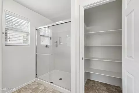Entry Way - 2437 N 73rd Dr, Phoenix, AZ 85035 photo 2 of 2