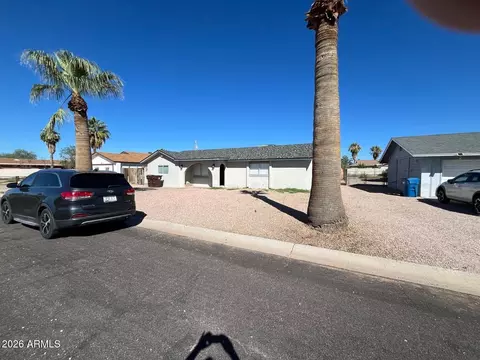 Exterior - 1324 E 30th Ave, Apache Junction, AZ 85119 photo 1 of 9