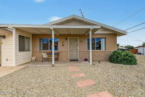 Exterior - 1427 E Cholla St, Phoenix, AZ 85020 photo 1 of 4
