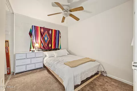 Bedroom - 1427 E Cholla St, Phoenix, AZ 85020 photo 2 of 5
