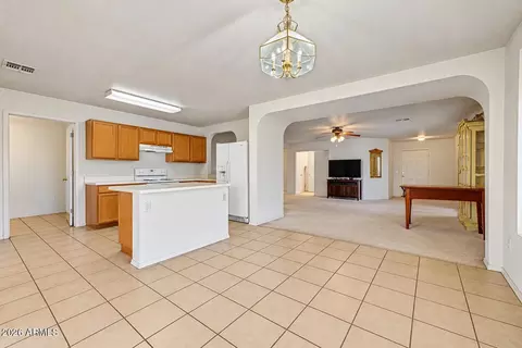 Kitchen - 10550 E Bogart Ave, Mesa, AZ 85208 photo 1 of 2