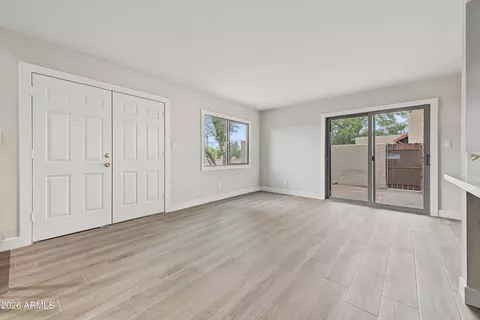 8147 E Glenrosa Ave, Scottsdale, AZ 85251