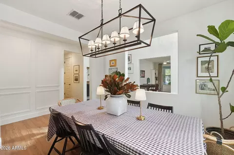 Dining - 4336 E Amber Ln, Gilbert, AZ 85296 photo 2 of 3