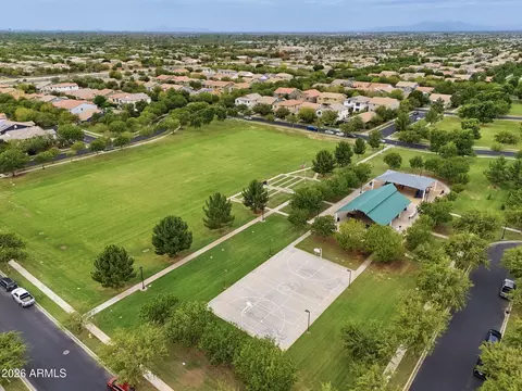 View/Area - 4336 E Amber Ln, Gilbert, AZ 85296 photo 9 of 10