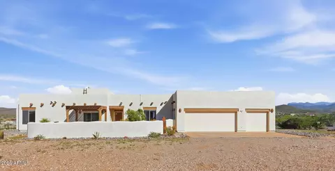 250 N Cleopatra St, Queen Valley, AZ 85118