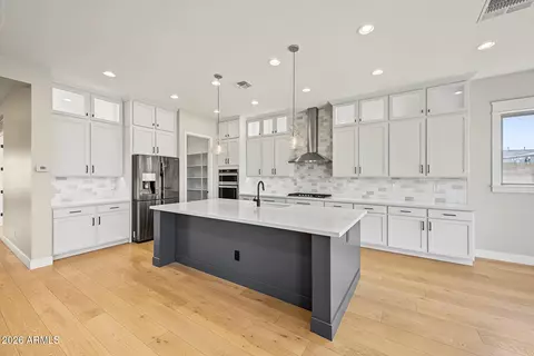 Kitchen - 10128 E Supernova Dr, Mesa, AZ 85212 photo 3 of 4