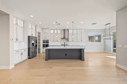 Kitchen - 10128 E Supernova Dr, Mesa, AZ 85212 photo 4 of 4