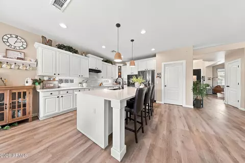 Kitchen - 3177 S Corrine Ct, Gilbert, AZ 85295 photo 4 of 5
