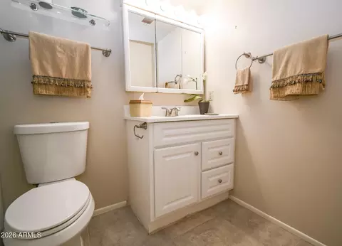 Bath - 1721 Ellis Dr, Tempe, AZ 85282 photo 1 of 3