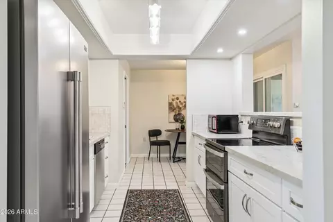 Kitchen - 7348 N 7th Pl, Phoenix, AZ 85020 photo 4 of 4