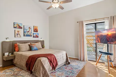 Bedroom - 7348 N 7th Pl, Phoenix, AZ 85020 photo 2 of 4