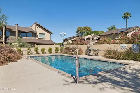 Exterior - 7348 N 7th Pl, Phoenix, AZ 85020 photo 14 of 16