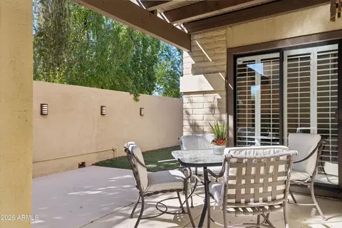 Exterior - 7348 N 7th Pl, Phoenix, AZ 85020 photo 8 of 16