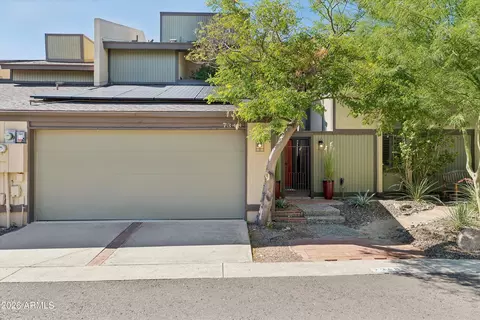 Exterior - 7348 N 7th Pl, Phoenix, AZ 85020 photo 11 of 16