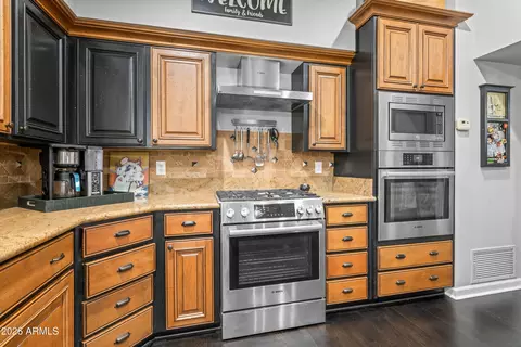 Kitchen - 3428 Encanto St, Mesa, AZ 85213 photo 3 of 5