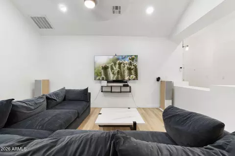 Other - 3202 E Oregon Ave, Phoenix, AZ 85018 photo 3 of 11