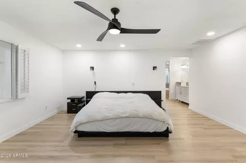 Bedroom - 3202 E Oregon Ave, Phoenix, AZ 85018 photo 3 of 3