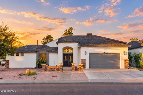 Exterior - 3202 E Oregon Ave, Phoenix, AZ 85018 photo 2 of 8