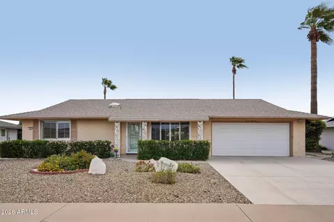 9811 W Mockingbird Dr, Sun City, AZ 85373