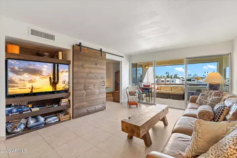 7625 E Camelback Rd #B325, Scottsdale, AZ 85251