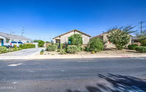 238 S San Fernando Ln, Casa Grande, AZ 85194