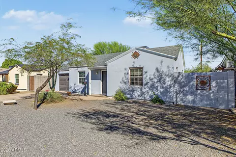 Exterior - 1410 E Windsor Ave, Phoenix, AZ 85006 photo 4 of 13