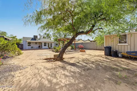 Exterior - 1410 E Windsor Ave, Phoenix, AZ 85006 photo 11 of 13