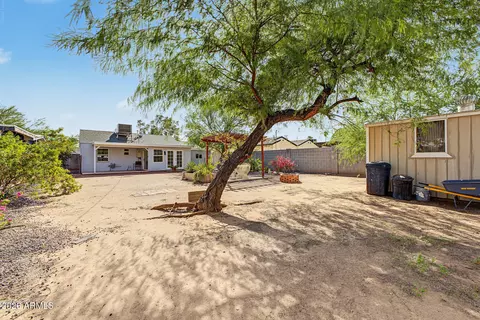 Exterior - 1410 E Windsor Ave, Phoenix, AZ 85006 photo 10 of 13