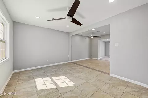 Living - 1410 E Windsor Ave, Phoenix, AZ 85006 photo 2 of 2