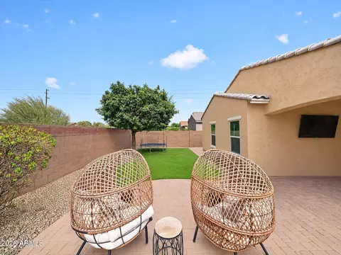 Exterior - 2642 E Hickory St, Gilbert, AZ 85298 photo 9 of 17