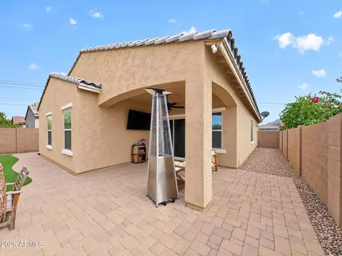 Exterior - 2642 E Hickory St, Gilbert, AZ 85298 photo 8 of 17