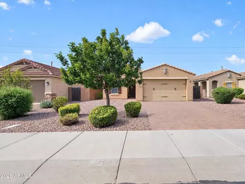 Exterior - 2642 E Hickory St, Gilbert, AZ 85298 photo 3 of 17